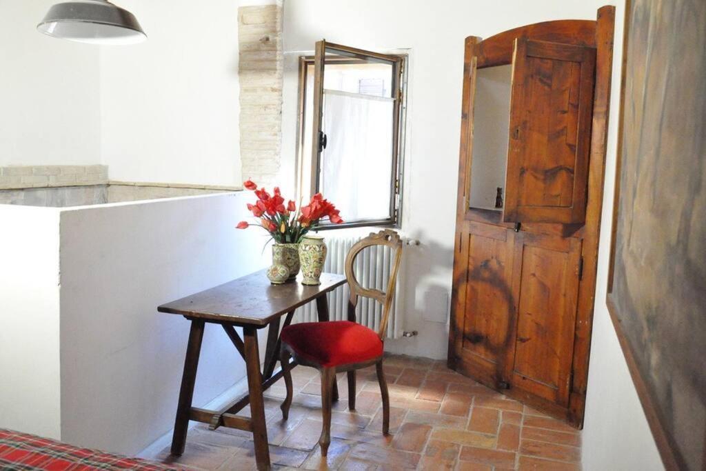 Casalice Apartment Santarcangelo di Romagna Luaran gambar